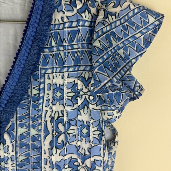 Vineyard Vines Cay Scarf Print Pin Tuck Dress - Picture 4 of 9